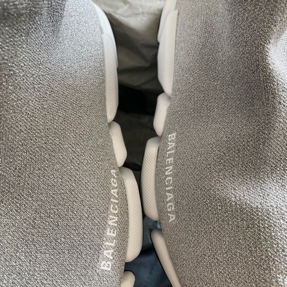 BALENCIAGA SPEED 2.0 LIGHT SNEAKER - Picture 8 of 8